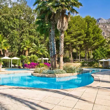 Hotel Marconfort Hills